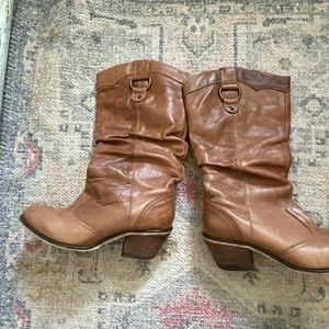 🪩 Free wp, Boots 👢 size 8